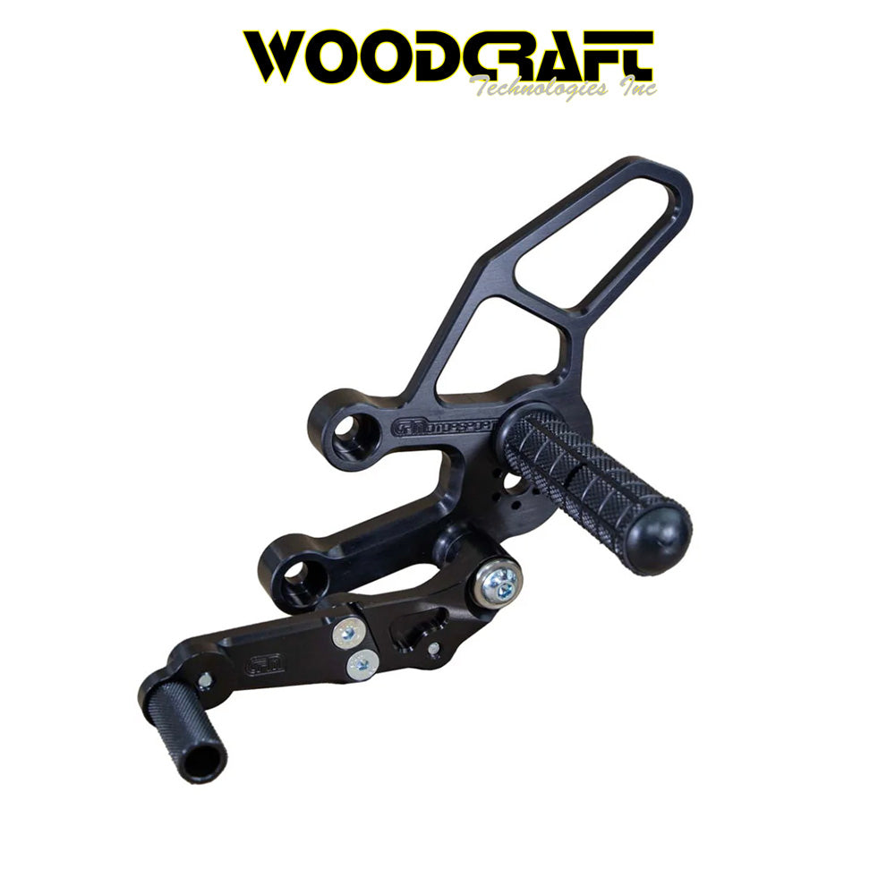 2022-2025年式 ヤマハ ＹＺＦ－Ｒ７用 ウッドクラフト製ペダル付きリアセットキット一式(専用ブレーキスイッチ付き)　Woodcraft 05-0417B Yamaha YZF-R7 Complete Rearset Kit w/ Pedals (消費税、送料込み)