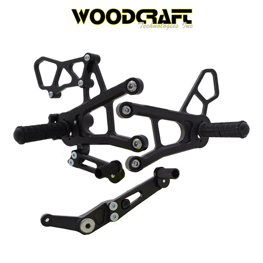 2015-2025年式 ヤマハ ＹＺＦ－Ｒ１用 ウッドクラフト製 リアセット(専用ブレーキスイッチ付き)　Woodcraft 05-0454B Yamaha R1 Complete Rearset (消費税、送料込み)