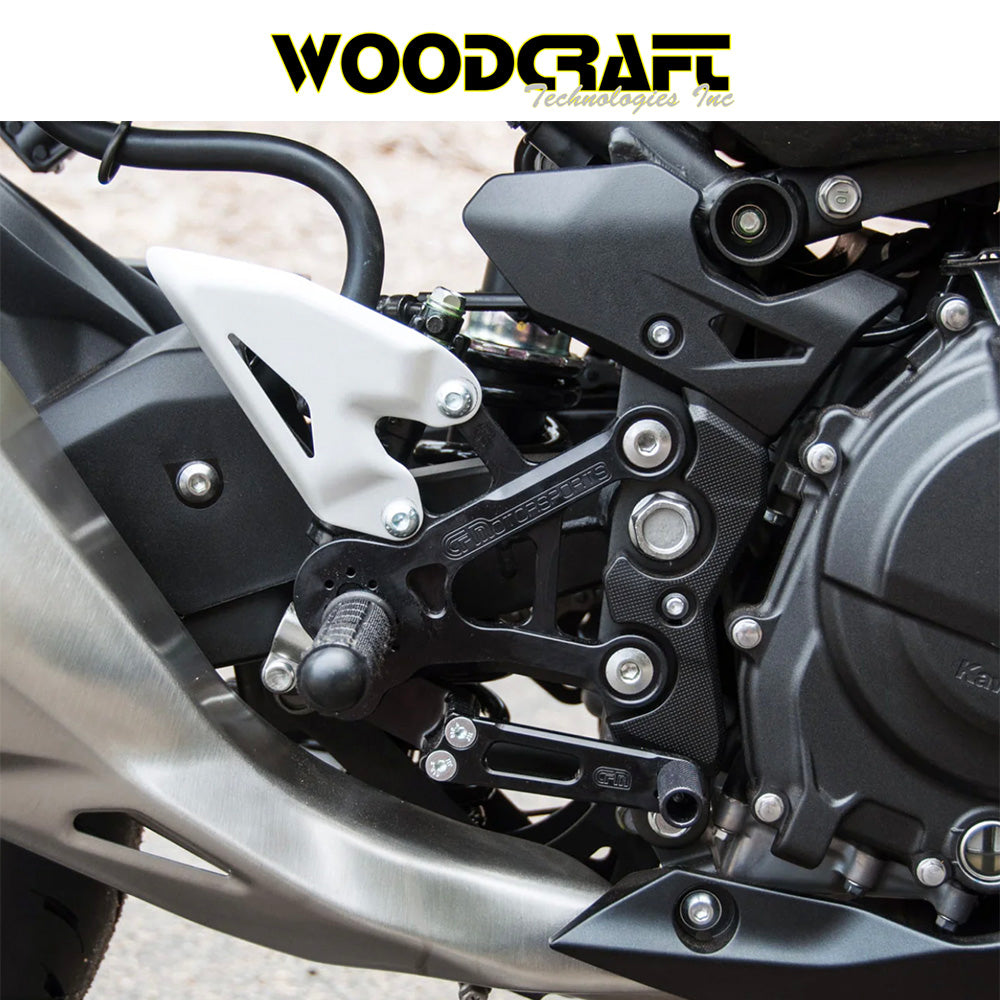 2018-2023年式 カワサキ Ninja400用 ウッドクラフト製 リアセット(専用ブレーキスイッチ付き)　Woodcraft 05-0144B 2018-23 Kawasaki Ninja400, 2019-23 Z400, Ninja500 Complete Rearset (消費税、送料込み)