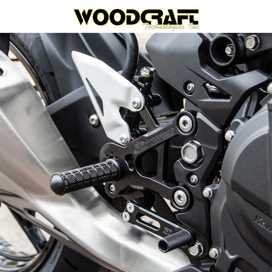 2018-2023年式 カワサキ Ninja400用 ウッドクラフト製 リアセット(専用ブレーキスイッチ付き)　Woodcraft 05-0144B 2018-23 Kawasaki Ninja400, 2019-23 Z400, Ninja500 Complete Rearset (消費税、送料込み)