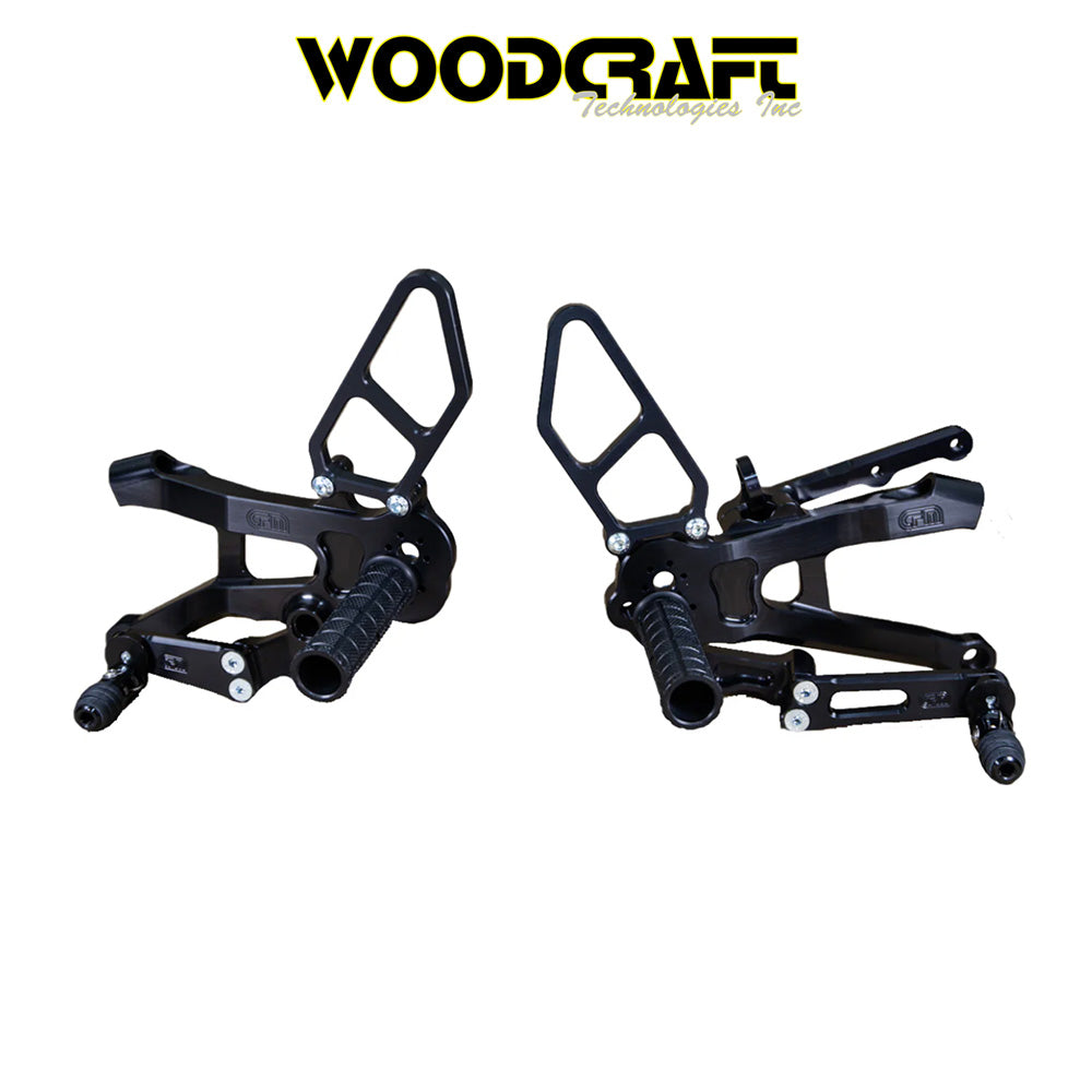 2021年から2024年式モデル ドゥカティ パニガーレ Ｖ４用 ウッドクラフト製 リアセットキット(専用ブレーキスイッチ付き)　Woodcraft 05-0656B Ducati Panigale 2021-24 V4 Rearset Kit (消費税、送料込み)